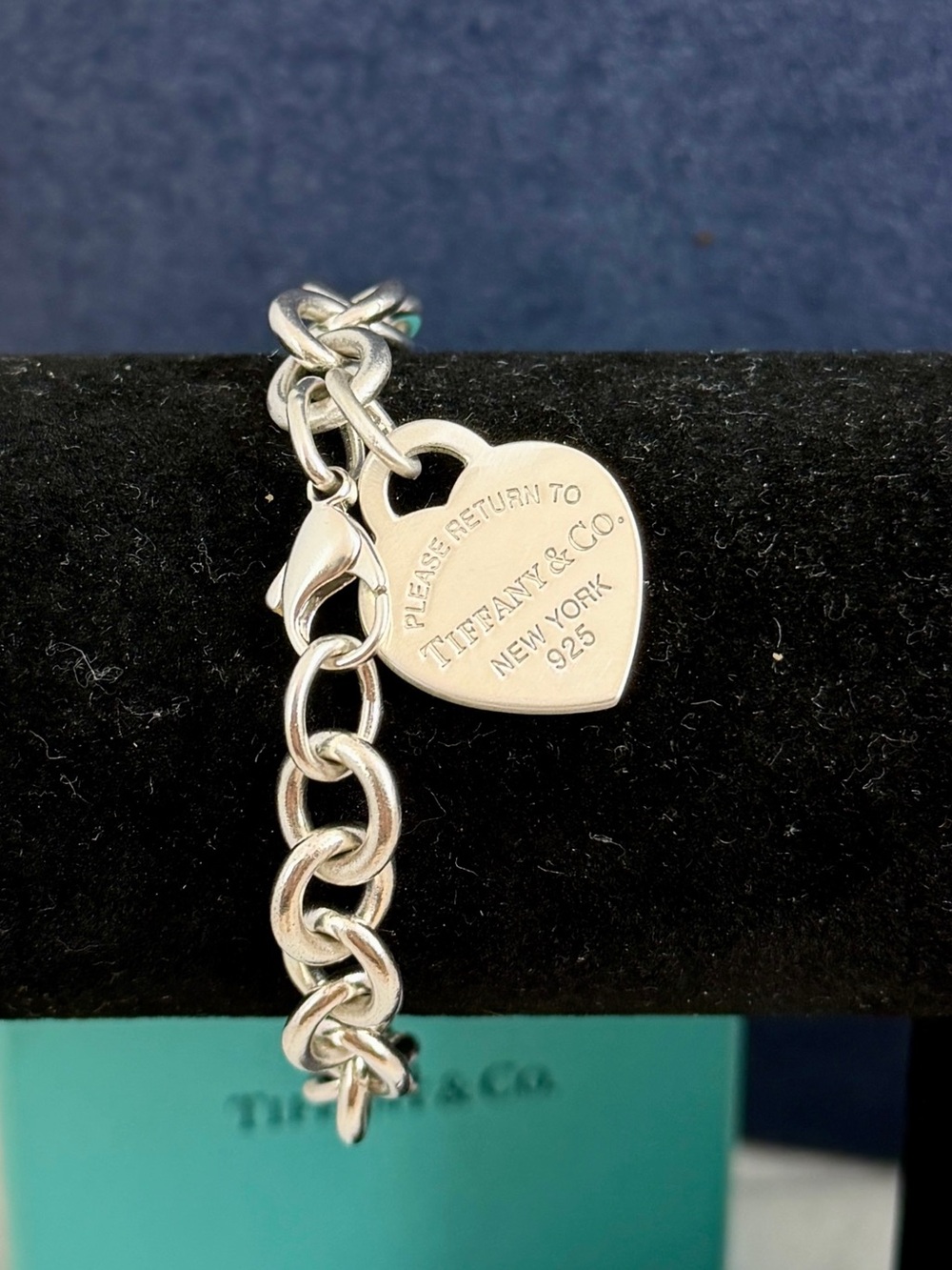 TIFFANY & CO. Sterling Silver Return to Tiffany Heart Tag Charm Bracelet 7” COA